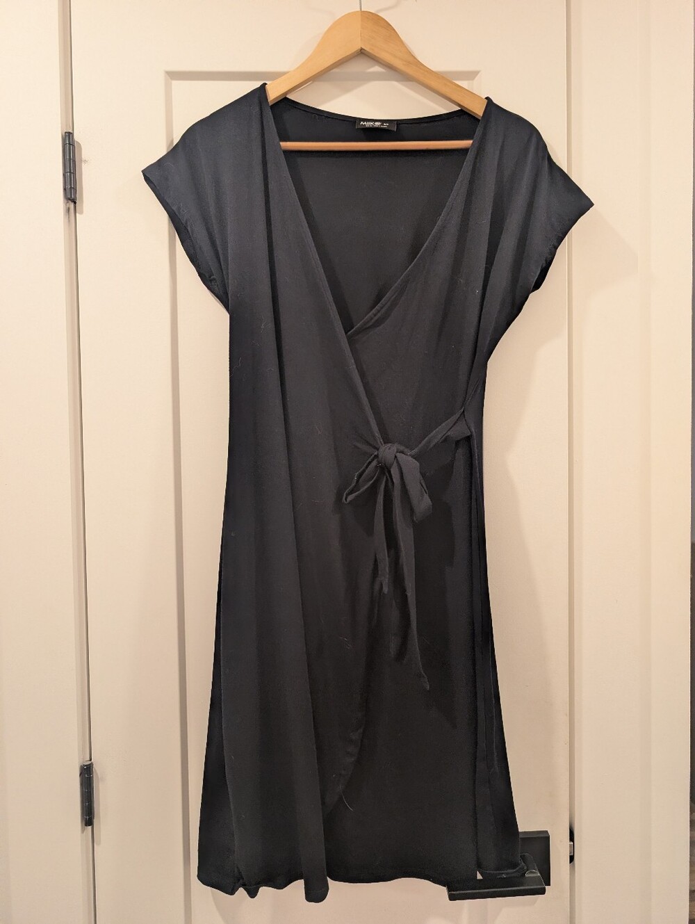 Classic Black Wrap Short Sleep Dress